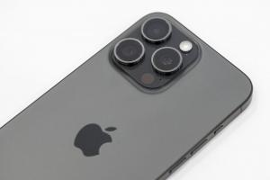 安卓用戶認同嗎？外媒 3 理由讚 iPhone 15 Pro Max 是最佳拍照手機