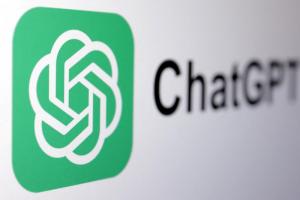 蘋果iOS 18.2害的？ChatGPT全球大當機、官網確認修復中